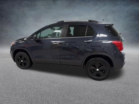 Used 2018 Chevrolet Trax LT w/ LT Convenience Package AWD/4WD image 10
