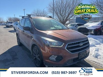 Used 2017 Ford Escape SE w/ SE Sport Appearance Package