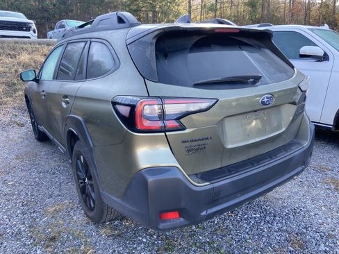 Used 2023 Subaru Outback Onyx Edition image 3