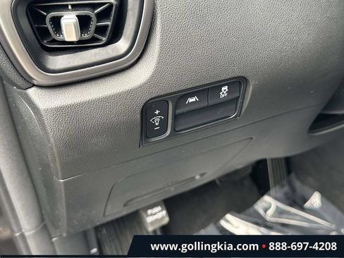 Certified 2023 Kia Sorento S w/ Panoramic Sunroof Package FWD image 20
