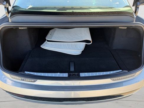 Used 2023 Lucid Air Grand Touring image 18