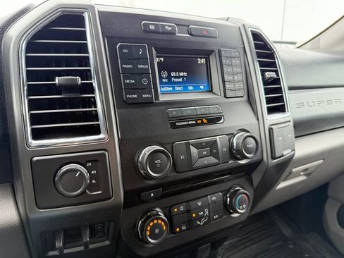 Used 2018 Ford F250 XLT image 31