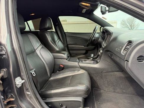 Used 2020 Dodge Charger SXT w/ Plus Group image 34