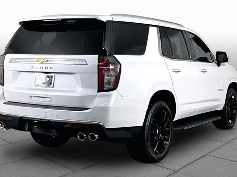 Used 2022 Chevrolet Tahoe High Country AWD/4WD image 12