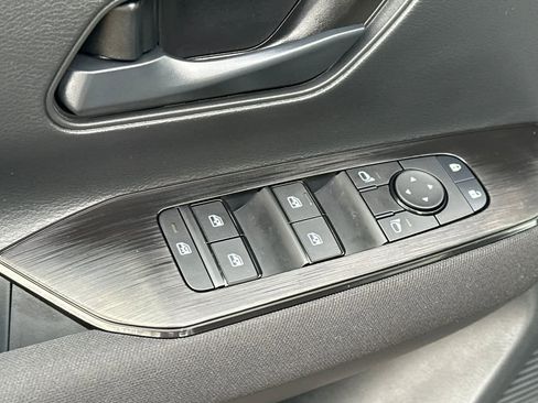 New 2026 Nissan Kicks S image 13