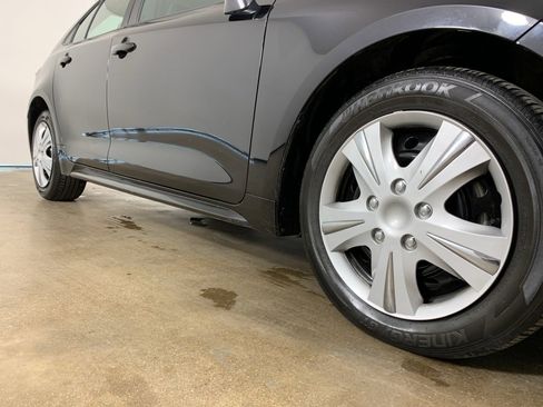 Used 2024 Toyota Corolla LE image 6