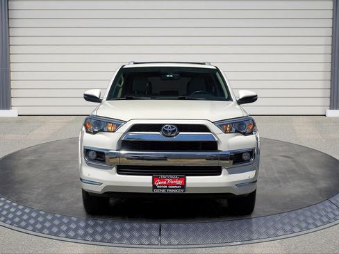 Used 2016 Toyota 4Runner Limited image 2