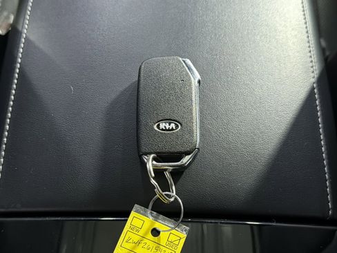 Used 2020 Kia Telluride EX w/ EX Premium Package AWD/4WD image 36