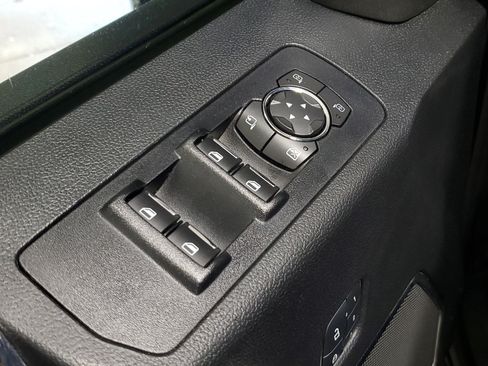 Used 2018 Ford F150 Lariat AWD/4WD image 20