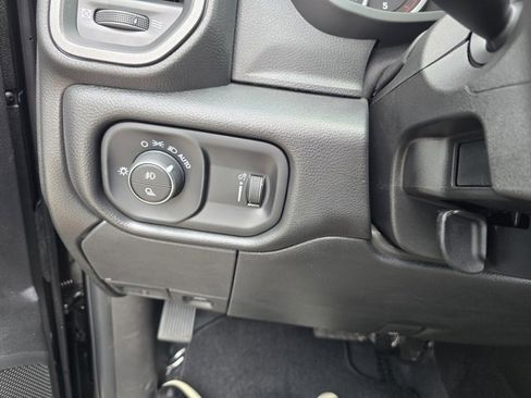 Used 2025 RAM 2500 Tradesman image 10