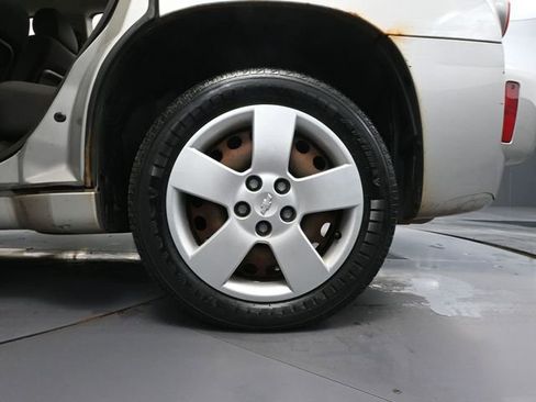 Used 2008 Chevrolet HHR LS image 11