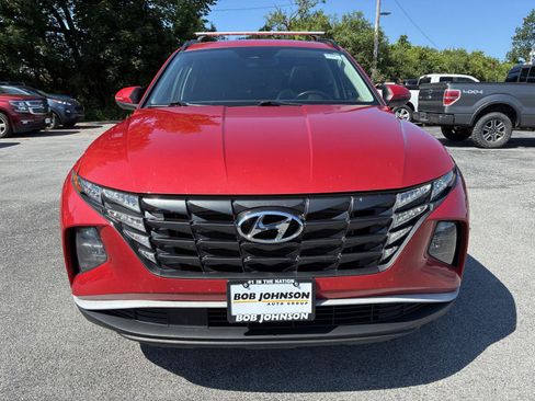 Used 2023 Hyundai Tucson SEL w/ Convenience Package AWD/4WD image 2