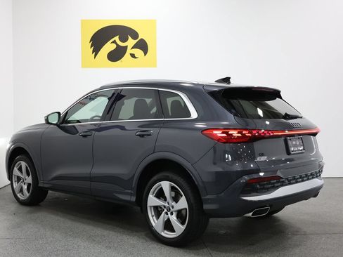 Used 2025 Audi Q5 Premium Plus w/ Premium Plus AWD/4WD image 9