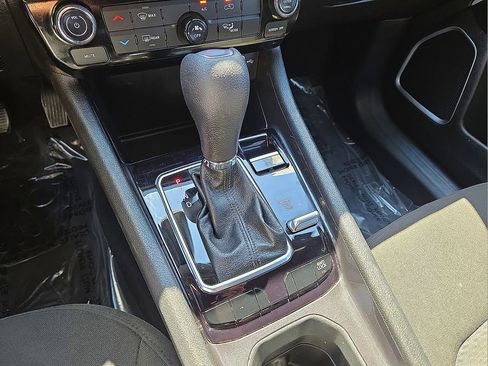 Used 2024 Jeep Compass Sport image 30