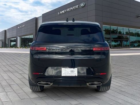 New 2026 Land Rover Range Rover Sport Dynamic SE AWD/4WD image 4