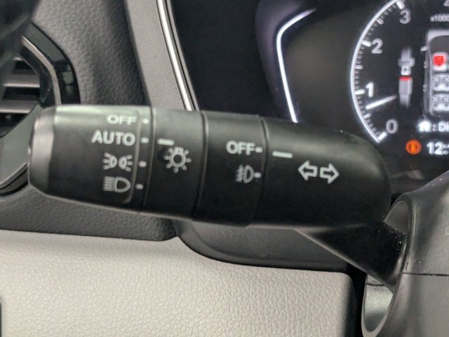 Certified 2024 Honda Pilot Touring image 21
