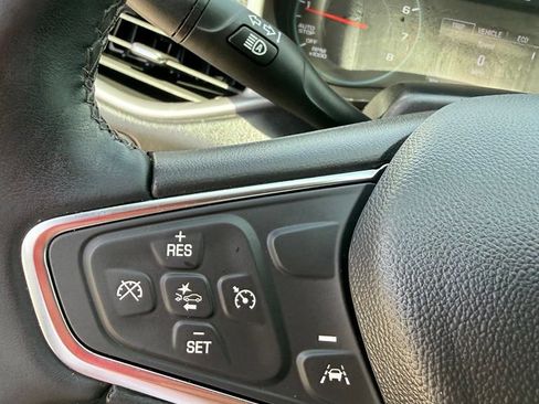 Used 2025 Chevrolet Malibu RS FWD image 14