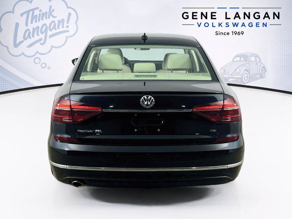 Used 2017 Volkswagen Passat 1.8T SEL Premium FWD image 6