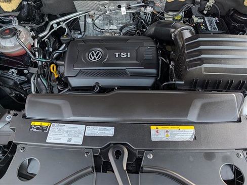 Used 2023 Volkswagen Atlas SE w/ Panoramic Sunroof Package image 10