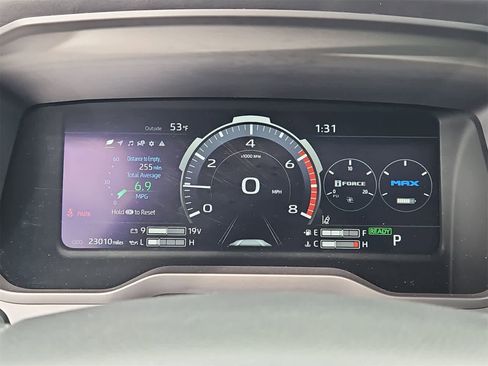 Used 2022 Toyota Tundra Platinum image 34