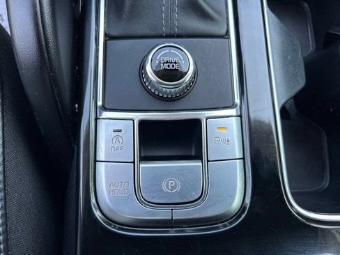 Used 2025 Kia Telluride S FWD image 36