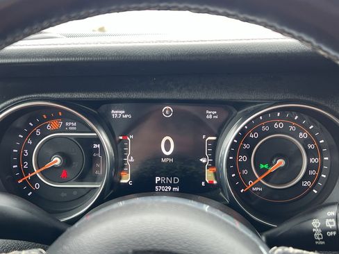 Used 2019 Jeep Wrangler Unlimited Sahara w/ Cold Weather Group image 32