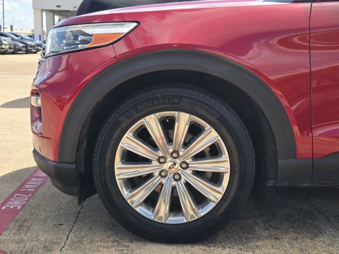 Used 2021 Ford Explorer Limited w/ Equipment Group 301A RWD image 5