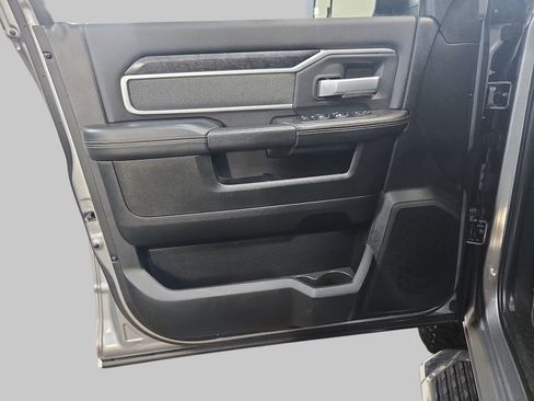 Used 2019 RAM 2500 Big Horn image 29