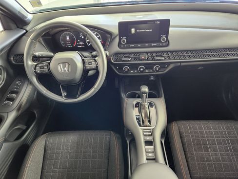 Used 2024 Honda HR-V Sport image 15