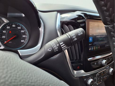 Certified 2021 Chevrolet Traverse Premier w/ Redline Edition AWD/4WD image 20