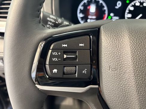 Certified 2026 Honda Odyssey Touring image 7