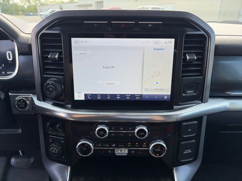 Used 2023 Ford F150 Lariat w/ Max Trailer Tow Package AWD/4WD image 17