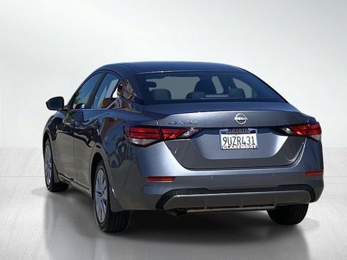 Used 2025 Nissan Sentra S image 6