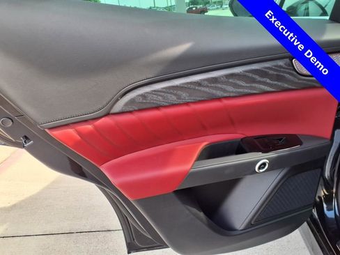 New 2025 Maserati Grecale GT image 12