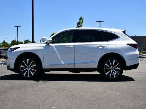 Used 2026 Acura MDX SH-AWD w/ Technology Package image 4