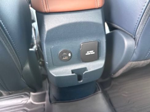 Used 2024 Ford Maverick Lariat FWD image 16