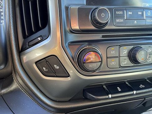 Used 2018 Chevrolet Silverado 1500 LTZ image 33