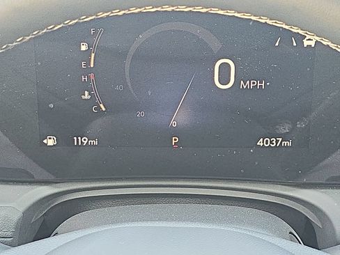 Used 2024 Buick Encore GX Preferred w/ Advanced Technology Package FWD image 14