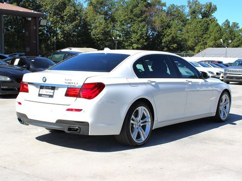 Used 2013 BMW 740Li image 7