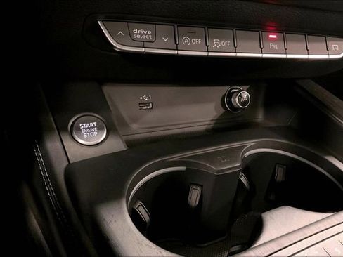 Used 2019 Audi A4 2.0T Premium Plus w/ Premium Plus Package image 33