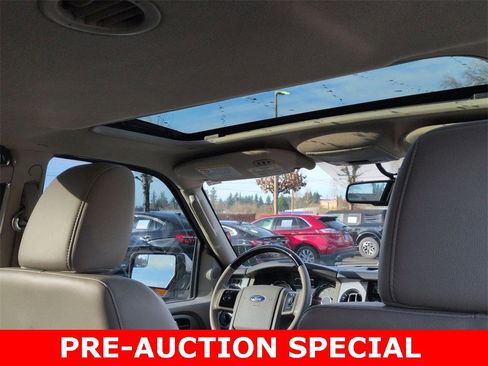 Used 2014 Ford Expedition Limited image 30