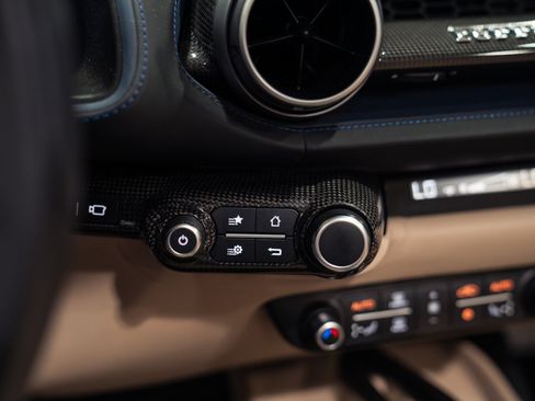 Used 2021 Ferrari 812 GTS RWD image 44