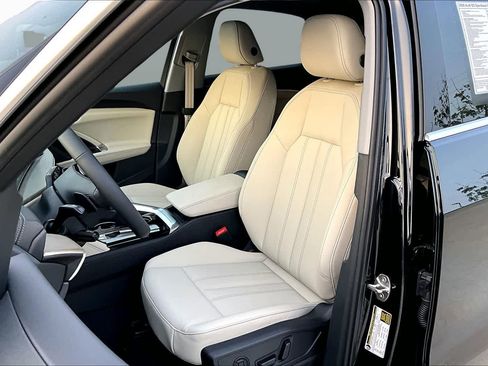 New 2026 Audi Q5 Premium Plus AWD/4WD image 9