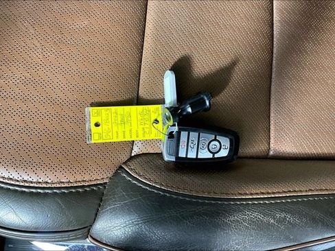 Used 2022 Ford F150 King Ranch w/ Equipment Group 601A High AWD/4WD image 10