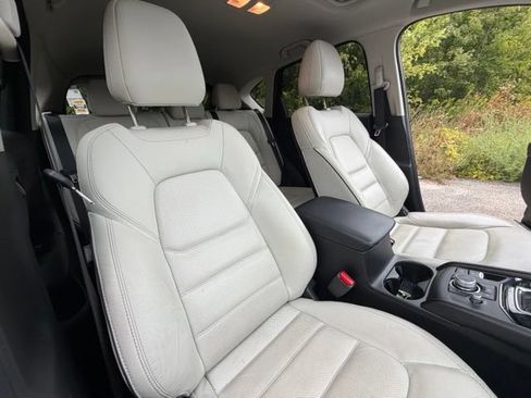 Used 2025 MAZDA CX-5 AWD 2.5 S w/ Preferred Package image 14