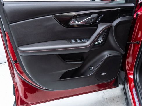 Used 2025 Chevrolet Blazer RS w/ Driver Confidence II Package image 20