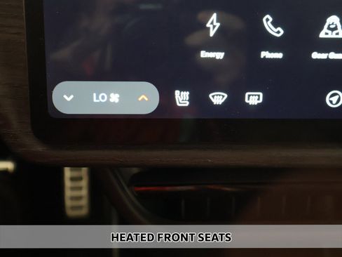 Used 2022 Rivian R1T Adventure image 9