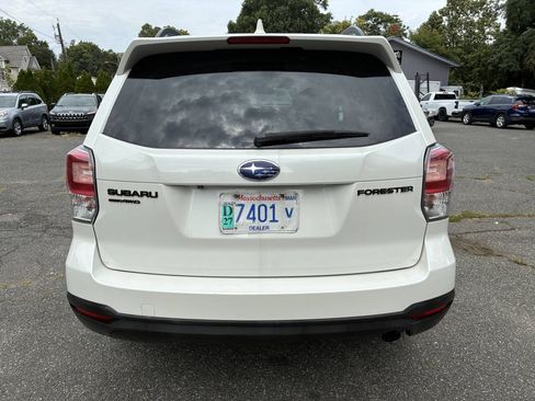 Used 2018 Subaru Forester 2.5i Premium AWD/4WD image 4