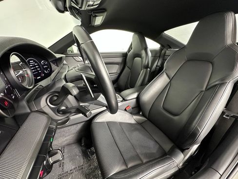 Certified 2022 Porsche 911 Carrera RWD image 5