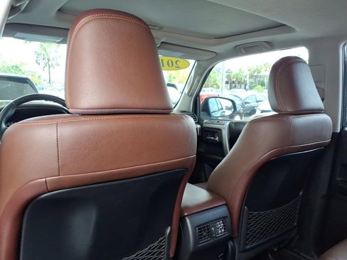 Used 2016 Toyota 4Runner Limited AWD/4WD image 11